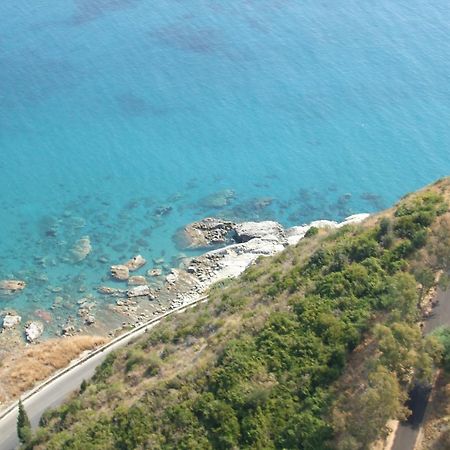 B&B Casa Cosmano Brancaleone Marina Dış mekan fotoğraf
