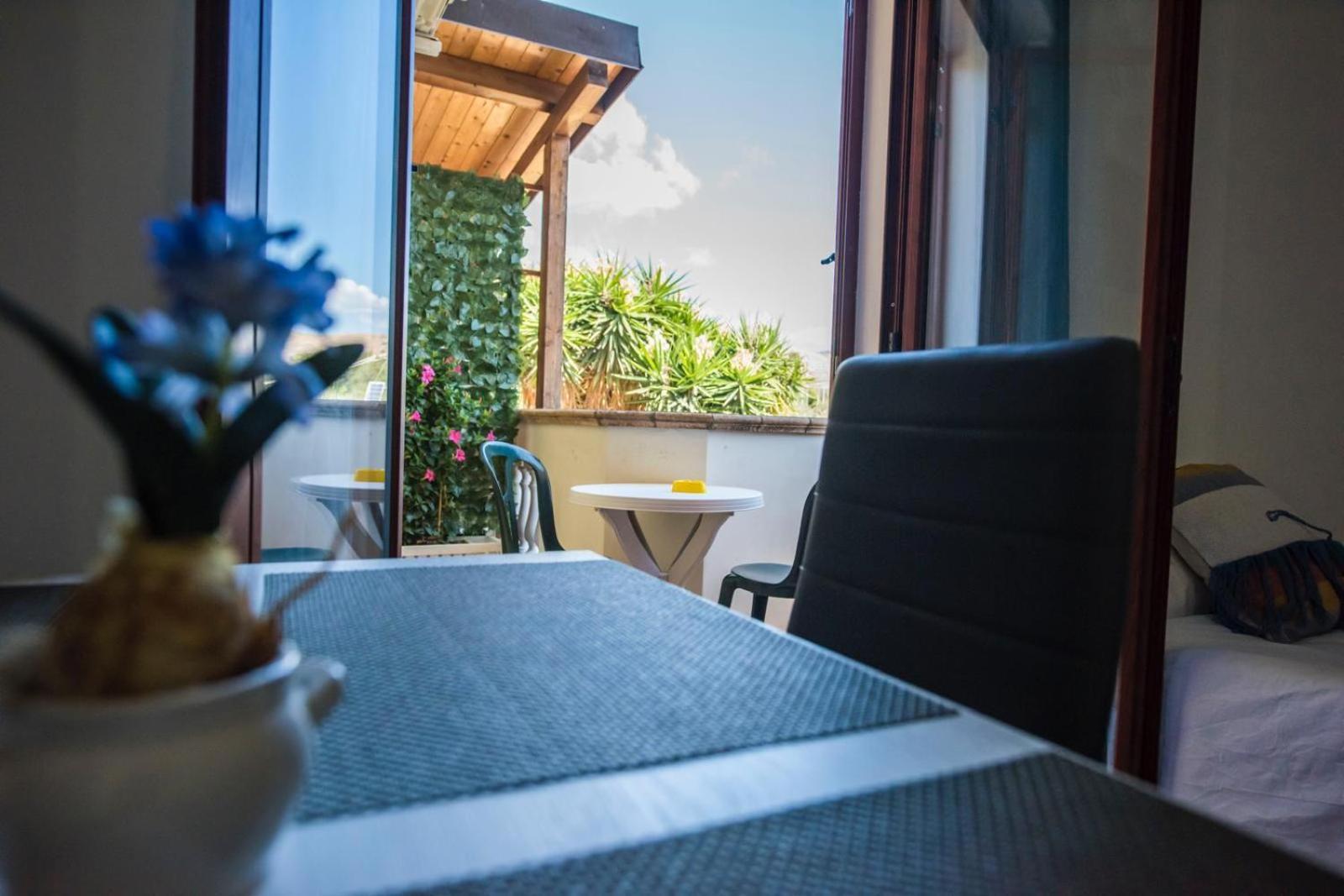 B&B Casa Cosmano Brancaleone Marina Dış mekan fotoğraf