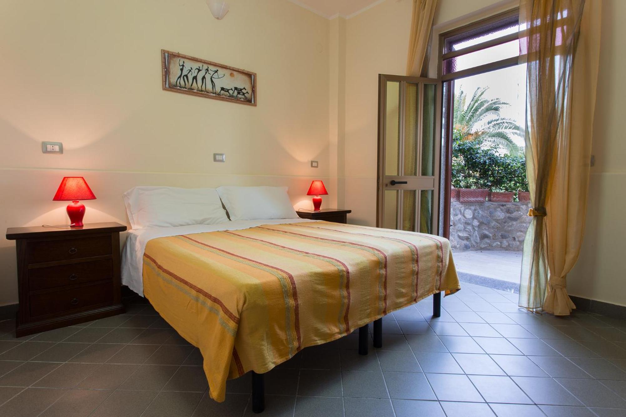 B&B Casa Cosmano Brancaleone Marina Dış mekan fotoğraf